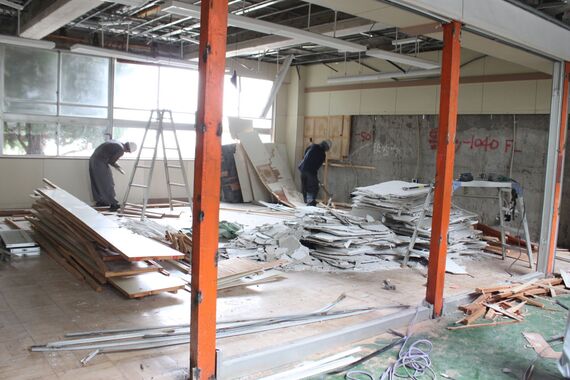 解体工事中の現場